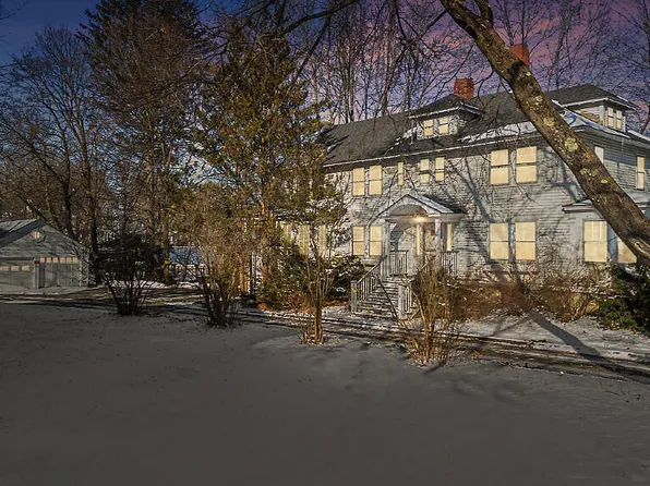 76 Pleasant Street, Waterville, ME 04901