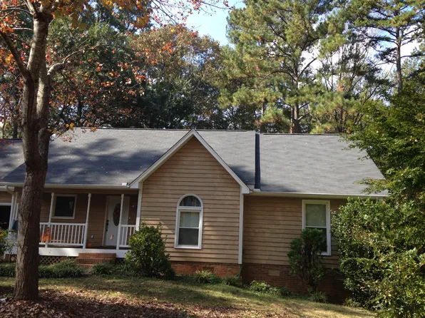 228 Hunters Trl, Walhalla, SC 29691