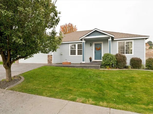 5717 W 23rd Ave, Kennewick, WA 99338