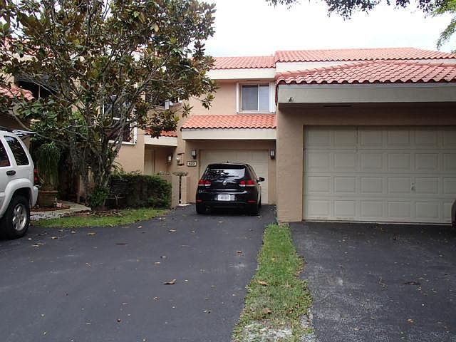 1st image of 620 N University Dr