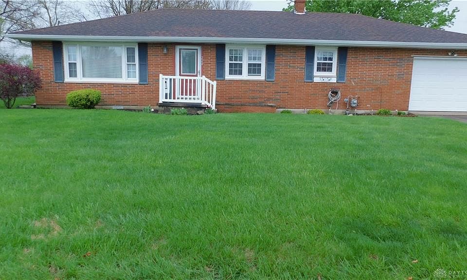 1st image of 224 Fairview Ave