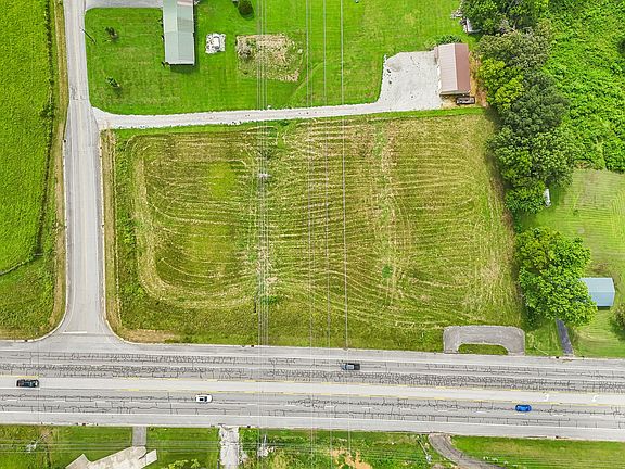 3rd image of 1579 Woodbury Hwy