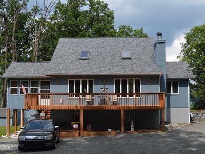 136 Hillside Dr, Greentown, PA, 18426