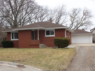 1631 Maple St, South Milwaukee, WI 53172