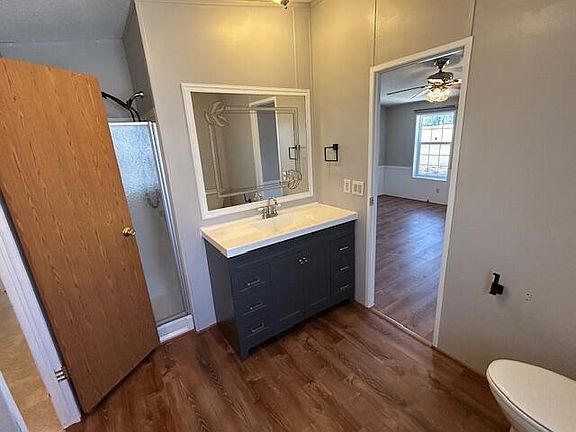 5th image of 9051 Elm Dr