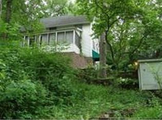 11 Woodland Trl, Portage, IN 46368