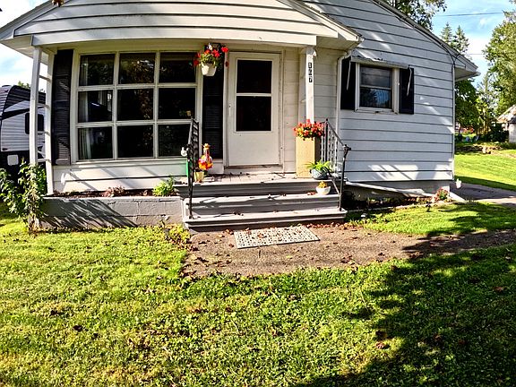 2nd image of 167 Main Rd