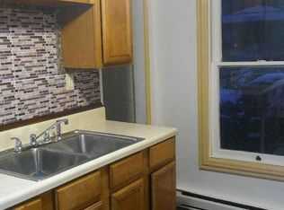 13075 Emmett St, Allentown, PA 18102