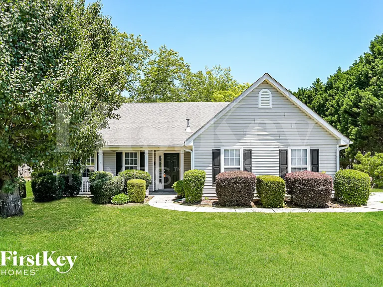 1580 Willow River Run — Photo 1