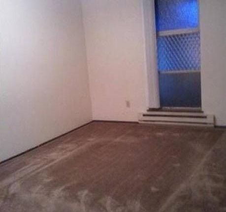 2nd image of 11212 Bridgeport Way SW APT 2