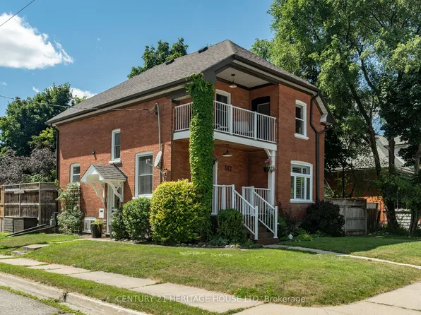 562 Laurel St, Cambridge, ON N3H 3Z2
