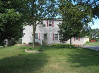 33408 N Sunset Ave, Grayslake, IL 60030