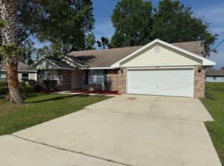 24 Round Tree Dr, Palm Coast, FL 32164