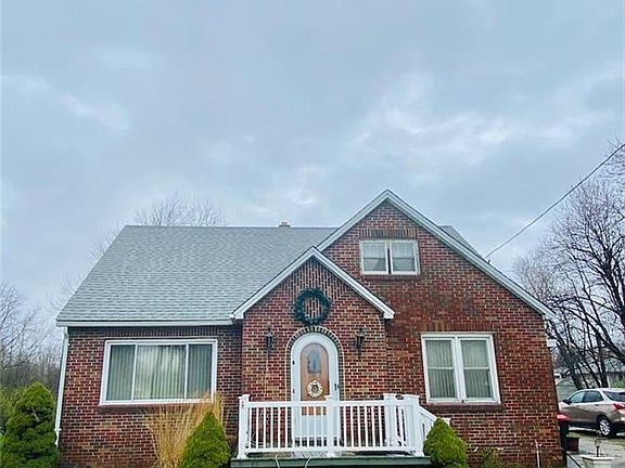 4th image of 3656 Walden Ave