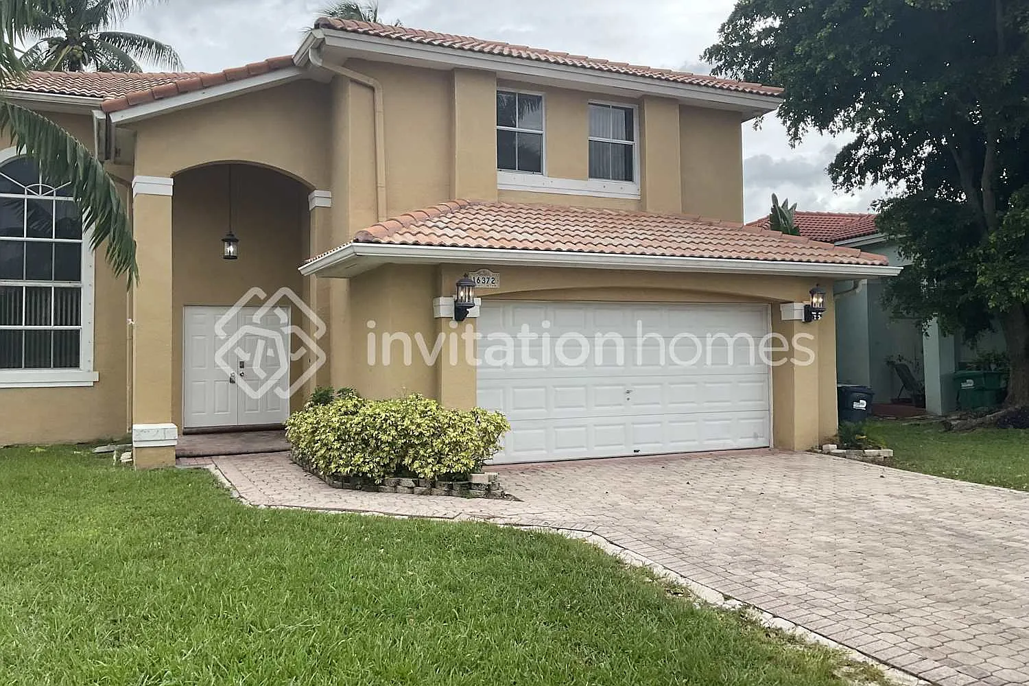 16372 SW 93rd St Miami, FL 33196 — Photo 1