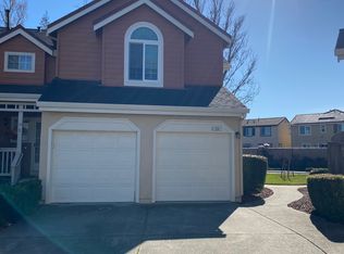 15 Manchester Ln, Fairfield, CA 94533