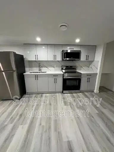 2 bed, 1.0 bath, 960 sqft, $1,200 — Photo 3