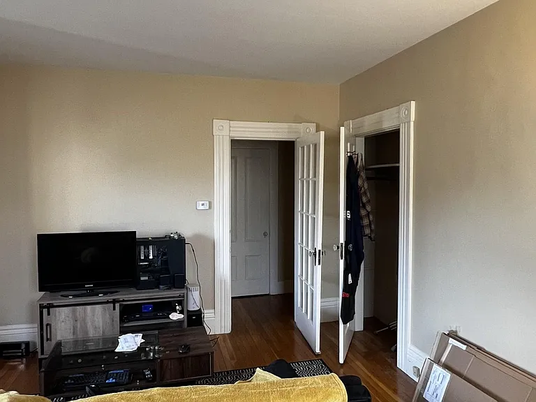 145 Sylvan St #1 — Photo 8