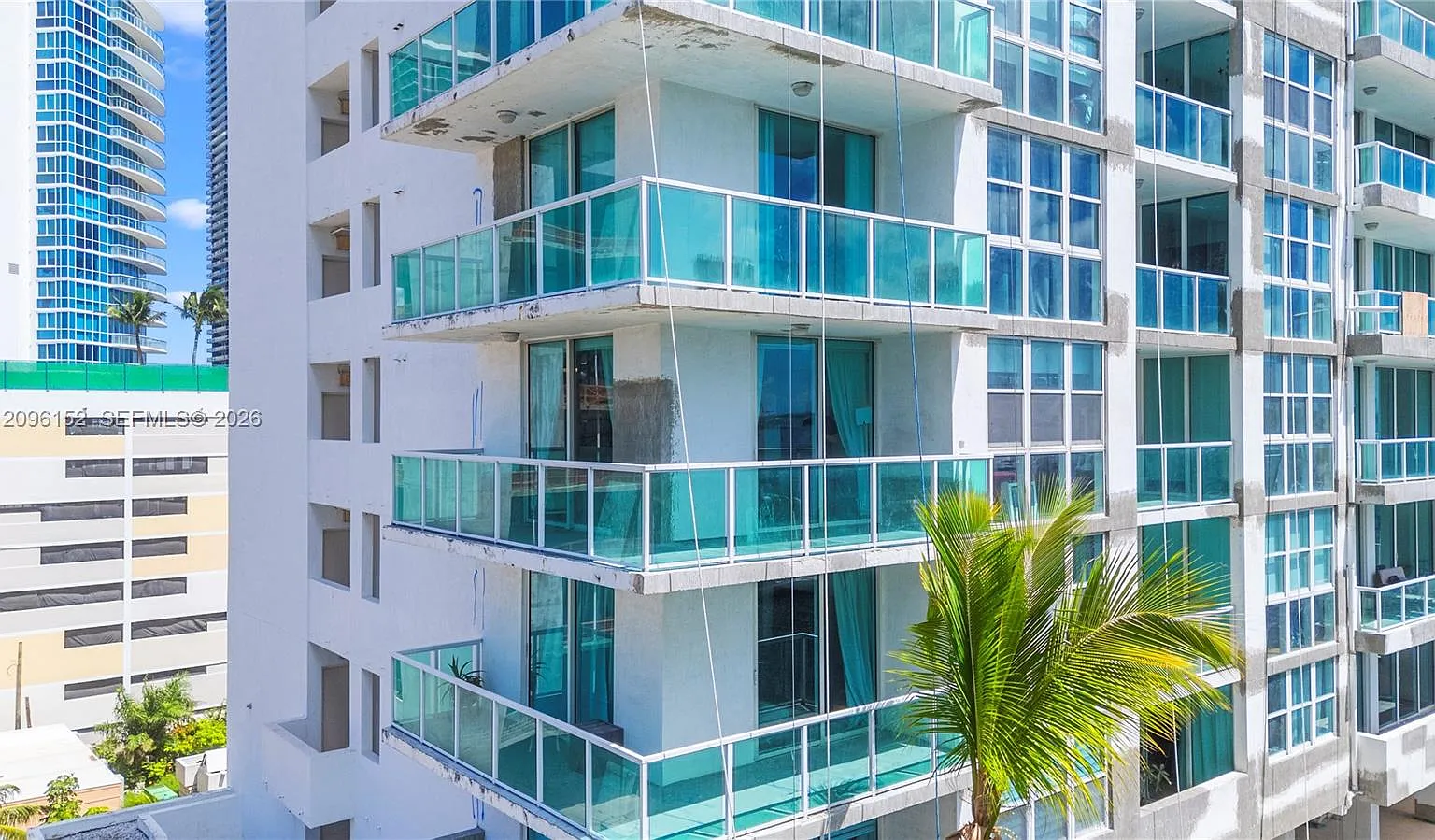 Moon Bay Of Miami Condo — Photo 4