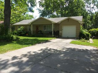 11217 Norby Rd, Kansas City, MO 64137