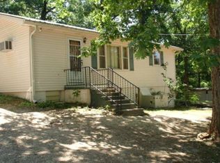 120 Goodman Dr, Camden, TN 38320