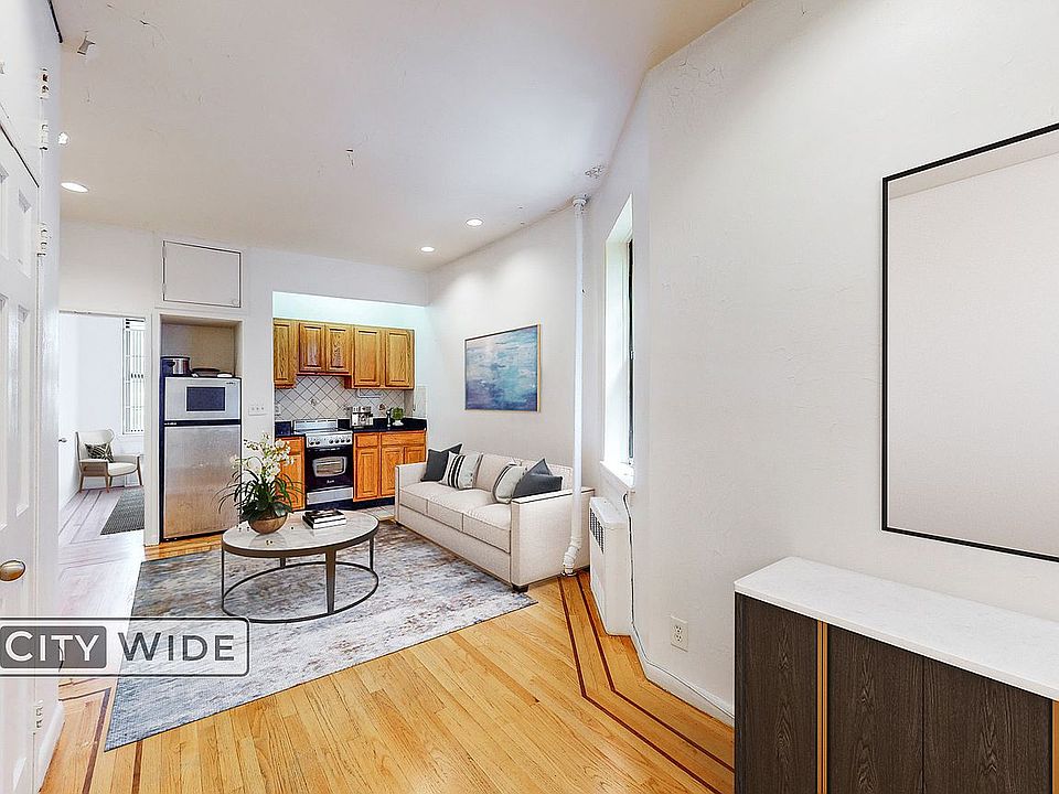 1st image of 1441 York Ave APT 3RS
