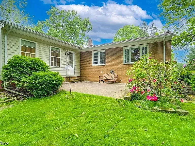 3060 Chamberlain Rd — Photo 24
