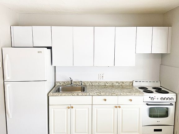 3rd image of 1816 Taft St #10465429