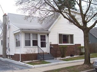 517 Toledo St, Adrian, MI 49221