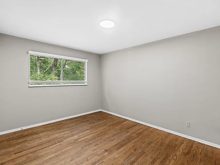 54 Morwood Ln — Photo 21