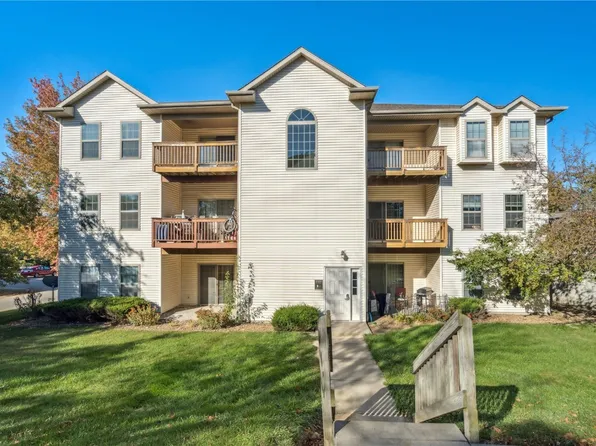 2855 Coral Ct APT 202, Coralville, IA 52241