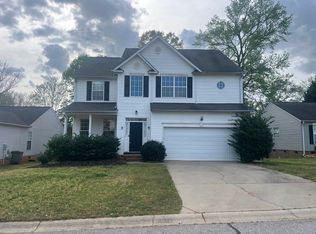 522 Peach Grove Pl, Mauldin, SC 29662