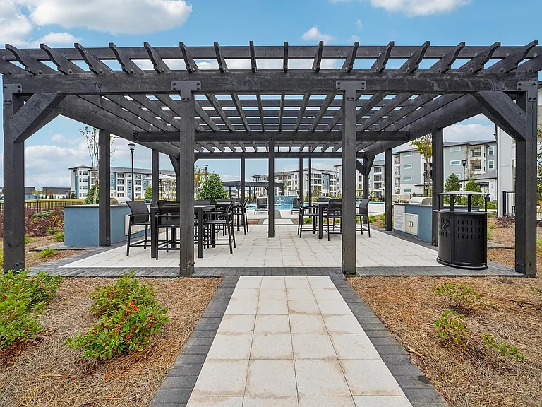 Brio Parc Apartments & Townhomes — Photo 41
