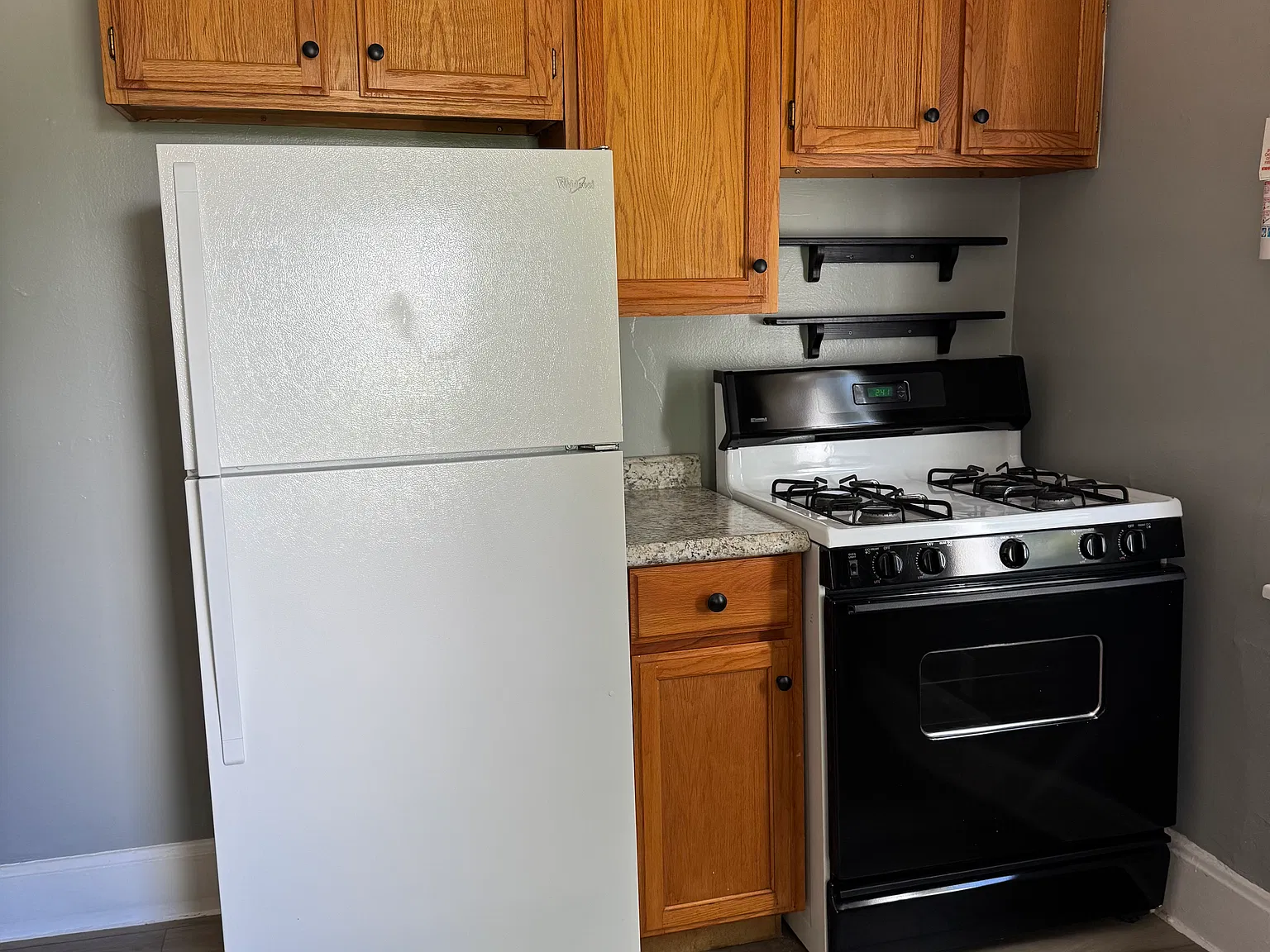 1 bed, 600 sqft, $950 — Photo 3