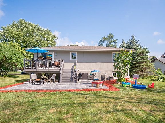 2nd image of N61W23907 Sumac Ln