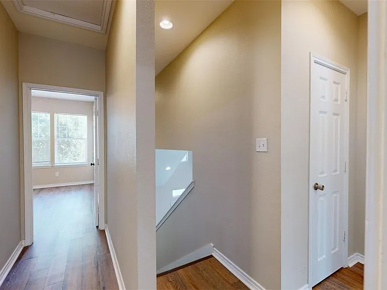 205A Sterling St — Photo 25