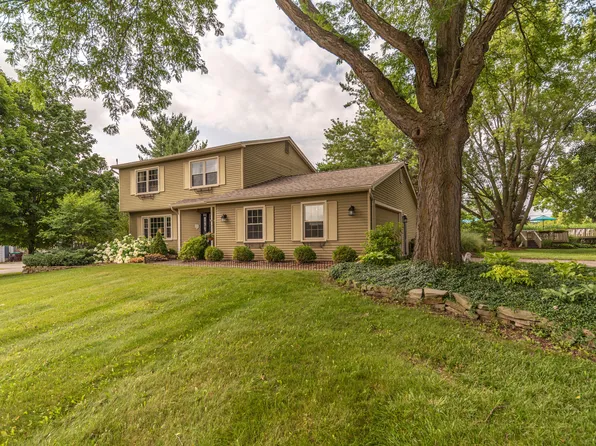2896 Sitka Ct, Ann Arbor, MI 48103
