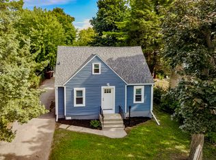 1511 Pine Grove Ave, Round Lake Beach, IL 60073