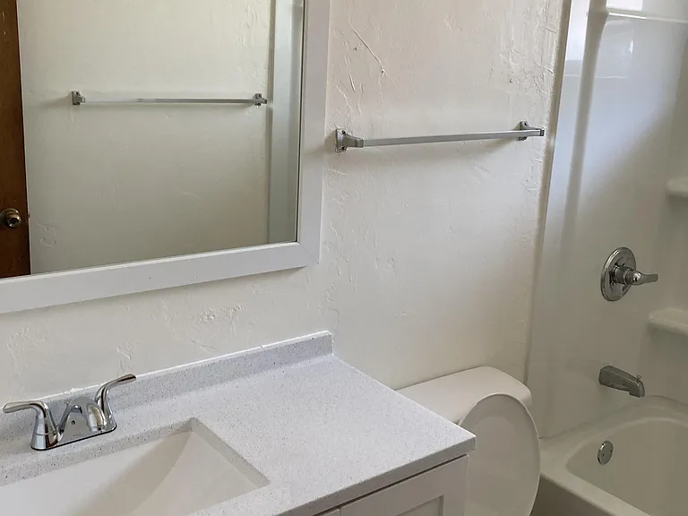 Bathroom vanity