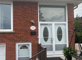7318 Shallford Rd, Mississauga, ON L4T2P7