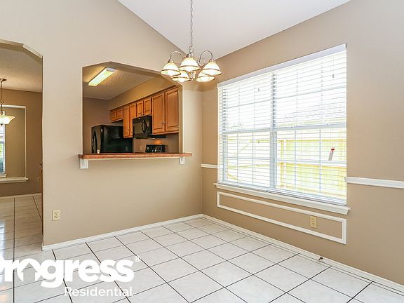 5th image of 1724 Wren Dr