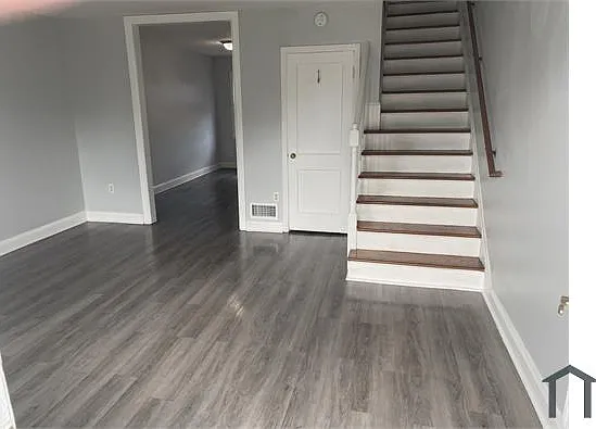 4 bed, $2,900 — Photo 3