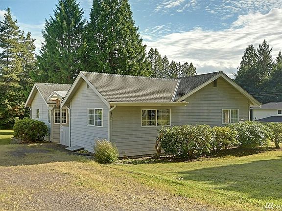 3rd image of 16029 NE 160th St