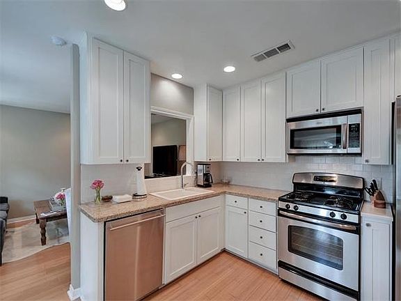 4th image of 8305 Millway Dr