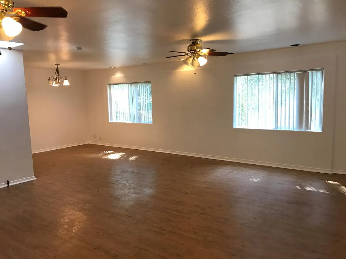 3 bed, 1484 sqft, $1,700 — Photo 3