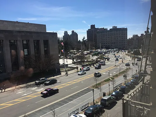 Rented by Geraldine Capasso, LREB | media 27