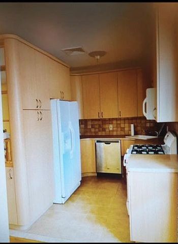 2nd image of 1963 E 16th St