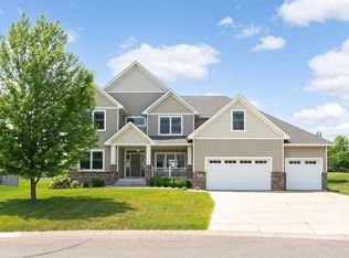 10141 Karston Ct NE, Albertville, MN 55301