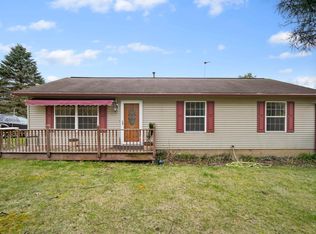 101 Springmill Dr, Jerome, MI 49249