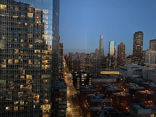 Rented by Compass | media 41